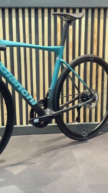 Bianchi Specialissima Pro | Shimano Ultegra Di2 12sp