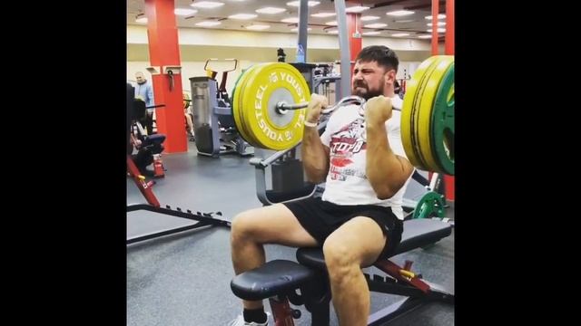 Vitaly Laletin 120 Kg bicepscurl #armstrength #armwrestling