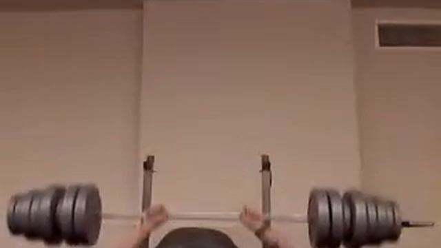 Rediculous weight bar in lithuanian hotel
