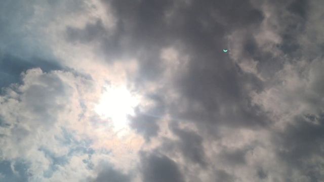 Солнечное затмение из Нью Йорка 2017. Solar Eclipse 2017. На второй минуте чуть видно!