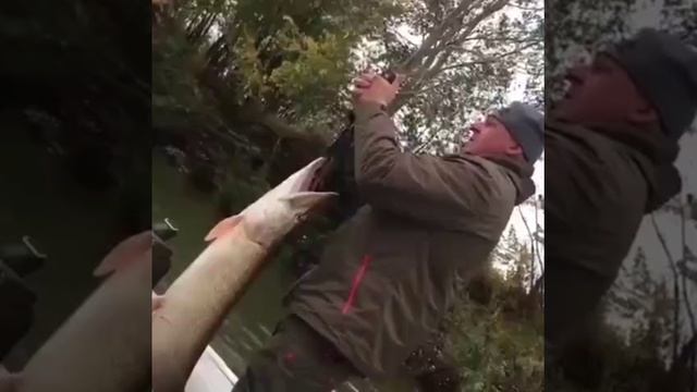 Щука гигант всем рыбакам на зависть 👍
https://t.me/FISHINGBACKPACK
