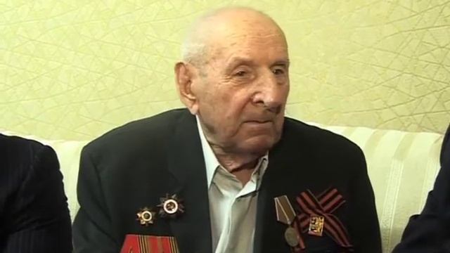 М.Арацилов и М.Пайзулаев побывали в гостях у ветерана