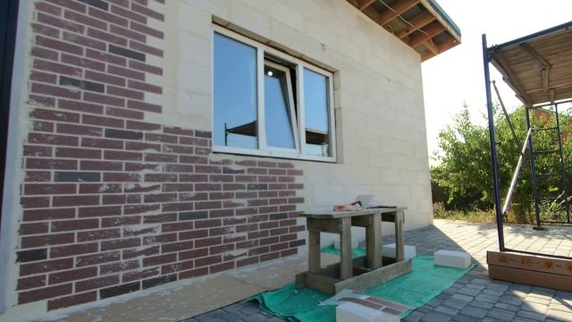 Самая доступная отделка фасада под имитацию кирпича