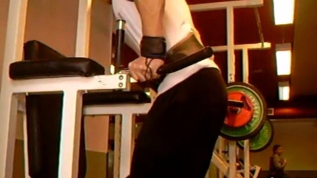 Dips with weight(75kg) 8 reps.