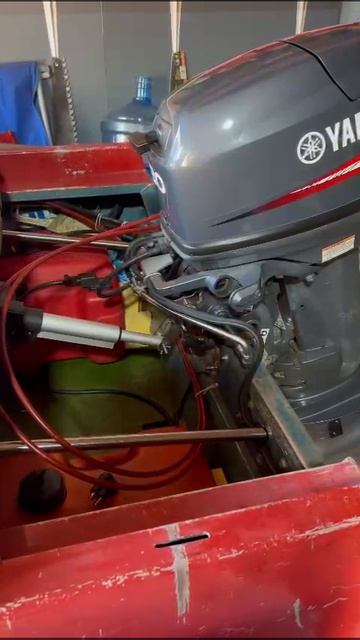 Лодка Крым, Подъемик лодочного мотора, Yamaha 30.