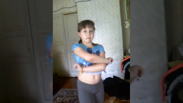 VLOG.Мое утро сравнение меня +моя сестра. Часть 2