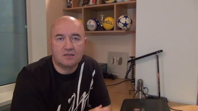 Рука Кремля или НЛО? Кто поджог склады в Ичне?