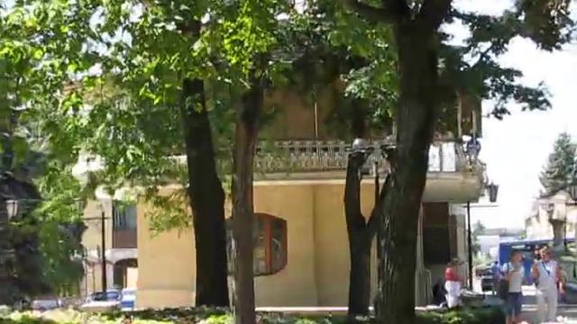 Walk around Zvetnick
