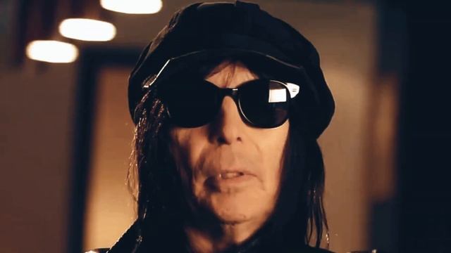 "Mick Mars: Unleashing Dark & Aggressive Solo Album | Doesn't See Himself Living 7-8 More Years!"