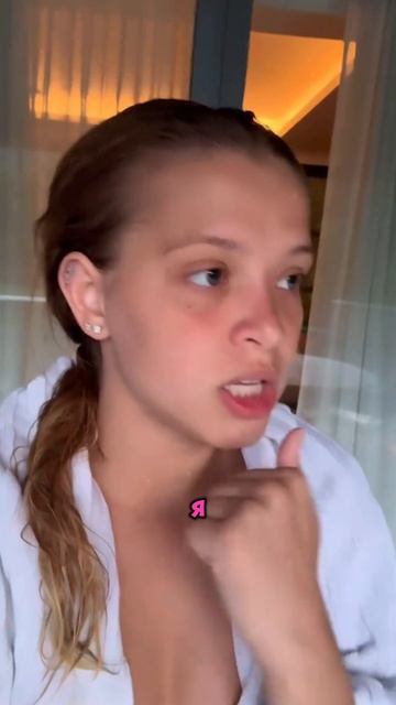 Юля Гаврилина ИСПУГАЛАСЬ ящерицы 😳 #юлягаврилина #гаврилина #шпулька