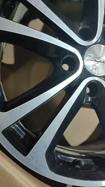 Диски X'traik X113 R17 5x114, 3 ЦО 67,1 мм за 30000 руб.