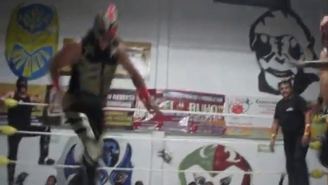 Maldiciones I y II vs Mini Rey Cometa y Tritón Tk en la Arena Coliseo San Ramón