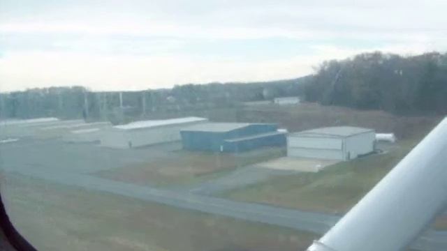 Cherokee 140 KMWK Takeoff MtAiry