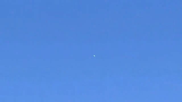 Тик так НЛО над Водоразделом, штат Колорадо /  UFO over Watershed, Colorado