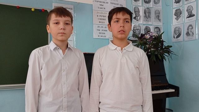 "Я вернусь победителем" 
сл. Сергея Золотухина муз Александра Ермолова.