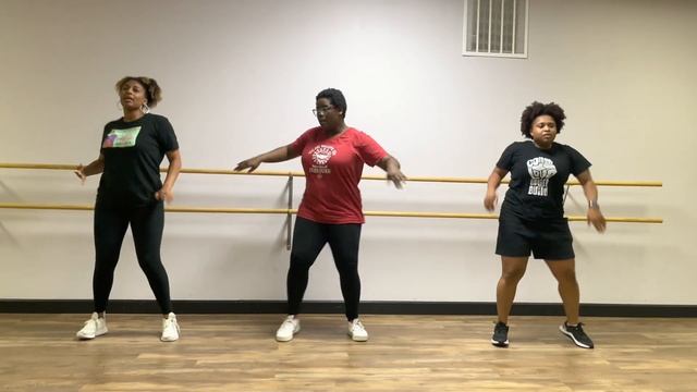 Jalyn Lasala | Finesse (Remix) - Bruno Mars feat. Cardi B | CREWcial Community Class