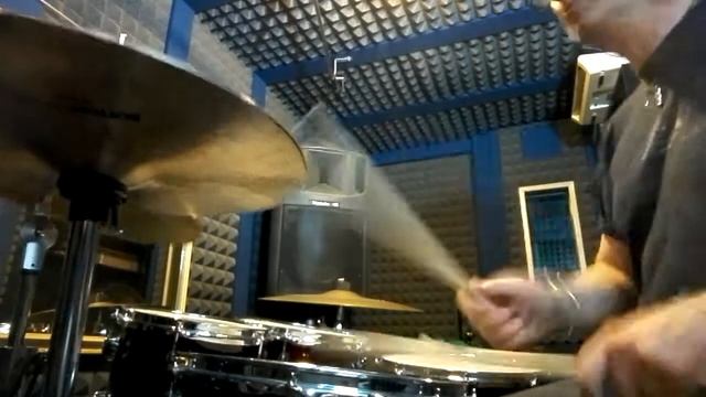 Alessandro Bastianelli grooving 2017- 0 - Box Dori