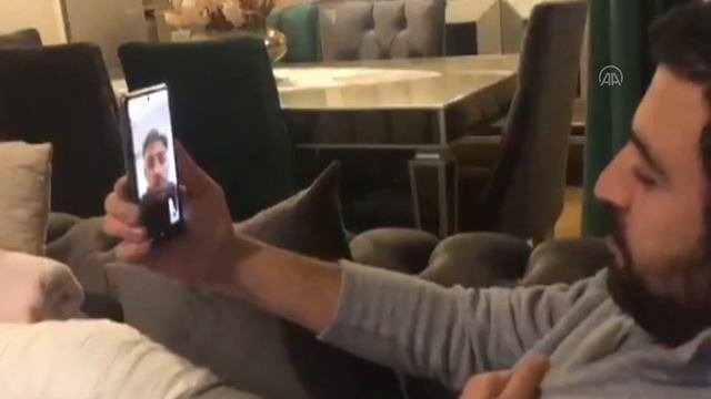 Fenerbahçe Marşı'yla Hayata Tutunan Depremzedeye Fenerbahçeli Futbolcudan Moral Telefonu