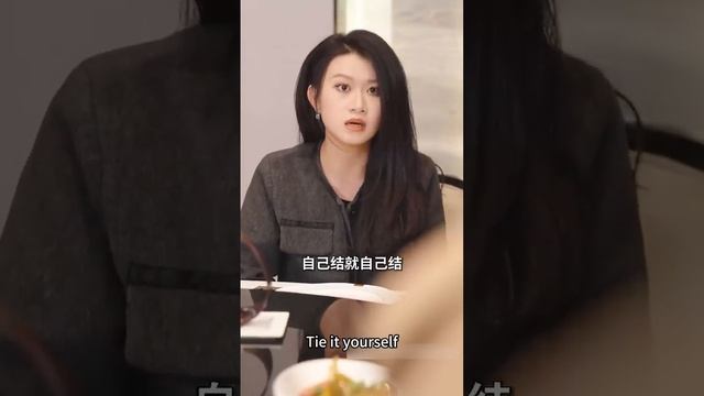 總裁不顧生病的女兒和白月光廝混，灰姑娘直接一紙離婚帶娃出走，5年後以首富千金的身份霸氣回歸，總裁悔得腸子都青了！