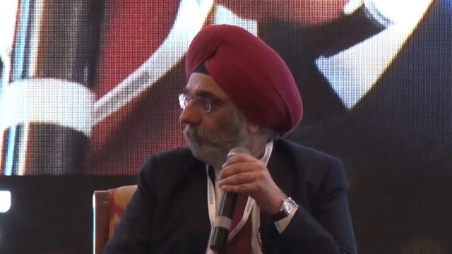 PANEL DISCUSSION – “Off Highway Vehicle Rental, pay per use and financing in post COVID era”