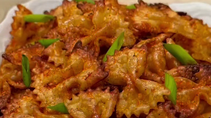 Чипсы из макарон...🍟🥔😋    Рецепт в описании ✍️
