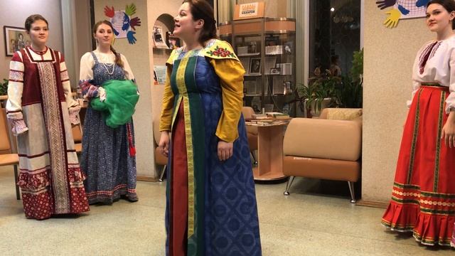 Выступление в библиотеке , П.Бажов "Малахитовая шкатулка", Б.Шергин "Морожены песни"