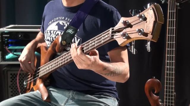 ZIGGY STARDUST by David Bowie | COMPLETE Bass Cover | w/ Vintage 1977 Carl Thompson Bass | JangoMik