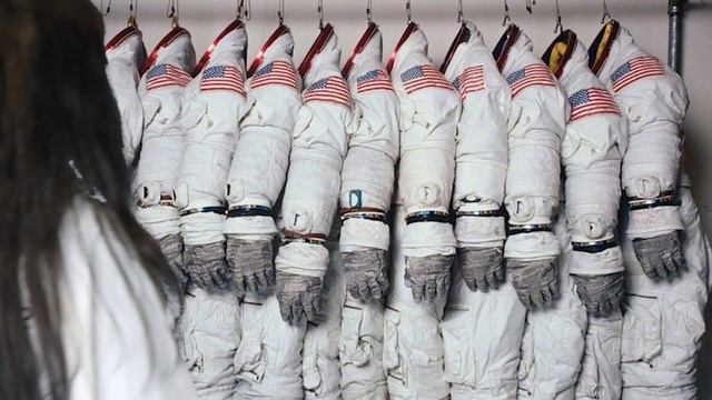 NASA: The first ALL-FEMALE spacewalk