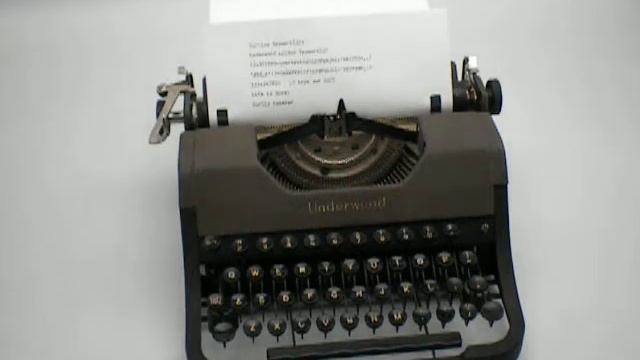 Sold!  Underwood Leader Portable Manual Typewriter 1950 For Sale on eBay