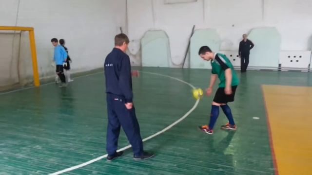 Душин Роман лучший в серии пенальти.