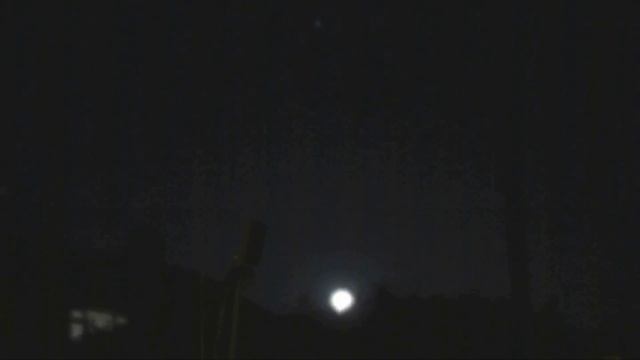 MARS AT OPPOSITION (January 29th, 2010) & MOON RISES (January 30th, 2010)