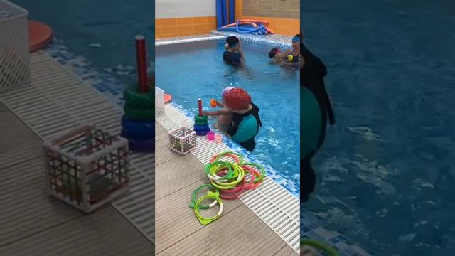 Учимся плавать 🏊 часть 10.