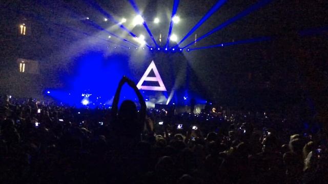 30 Seconds to Mars - A beautiful lie live in Minsk 4/04/2015