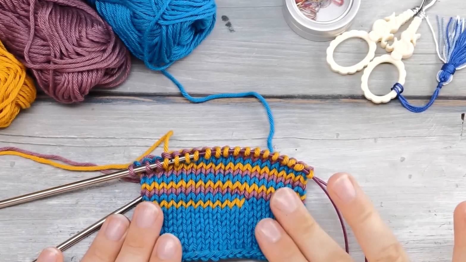 Узоры и техники: Разнообразьте свое вязание с этими хитростями!