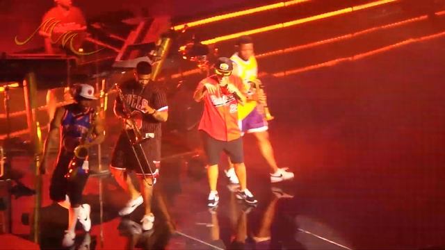 LOCKED OUT OF HEAVEN (Bruno Mars | 24K Magic World Tour | 2018 Marimar World Pilipinas)