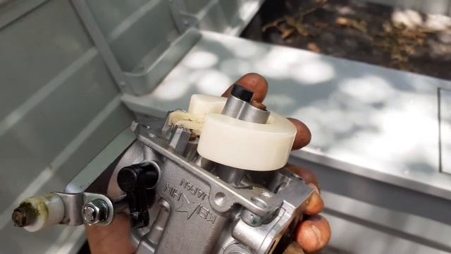 Motor Mercury 25 HP  agulha travada #mercury25hp