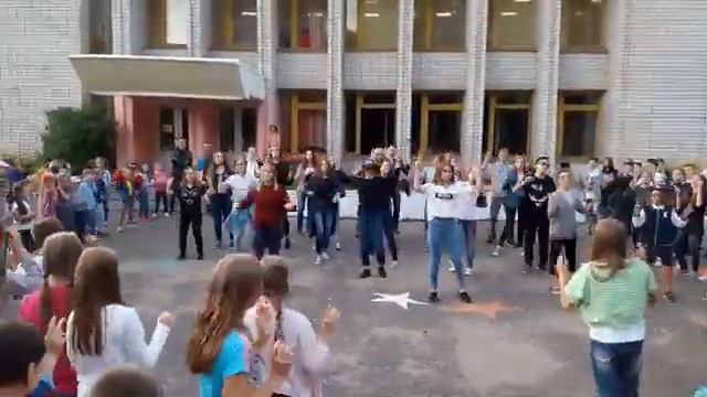 Любимый лагерь изумрудный