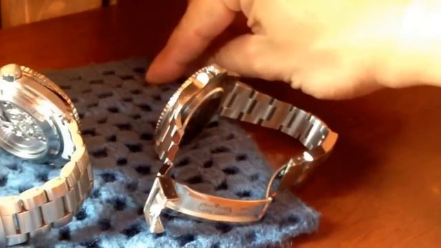 ROLEX submariner vs OMEGA planet ocean
