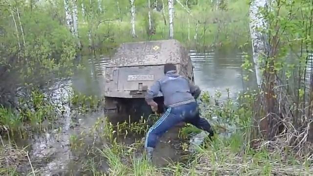 РЫБКУ ЖАЛКО