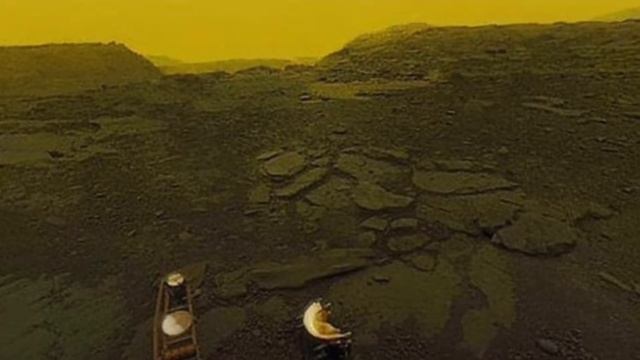 VENERE vista dalla sonda sovietica Venera 13 atterrata nel 1982 🇷🇺  superficie e colori incredibili