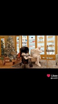 Like_7467300623871388629.mp4