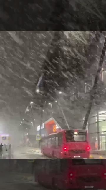 Снегопад в аэропорту Шереметьево.