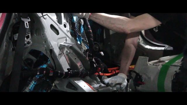 Шумоизоляция Lixiang L9 (Li9) по максимальному варианту Pro. Теперь каждая поезда будет комфортной.