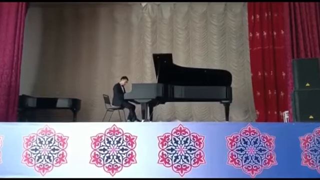 Талдыкорганский музыкальный колледж им.К.Байсеитова,отделение "Специальное фортепиано".
