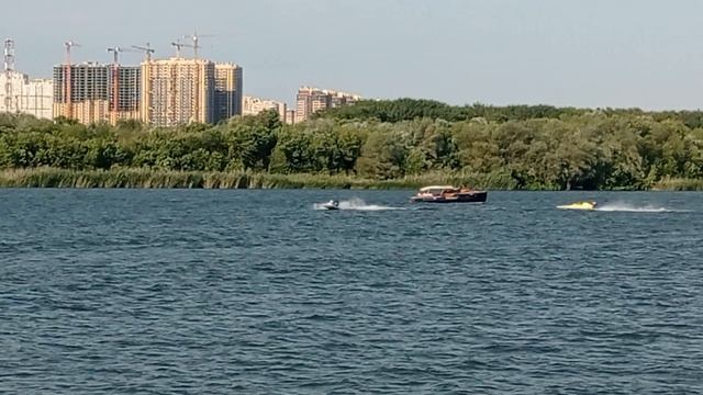 Ростов,первые тренировки,я 27 номер.