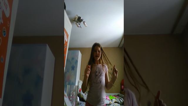 Песня на малютки планете