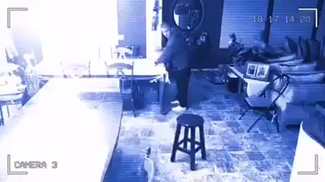 Страшилка. Ночь. Кафе .