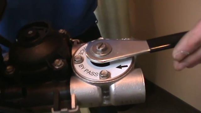 Fleck 5600 water softener: bypass tutorial for when there is a leak
