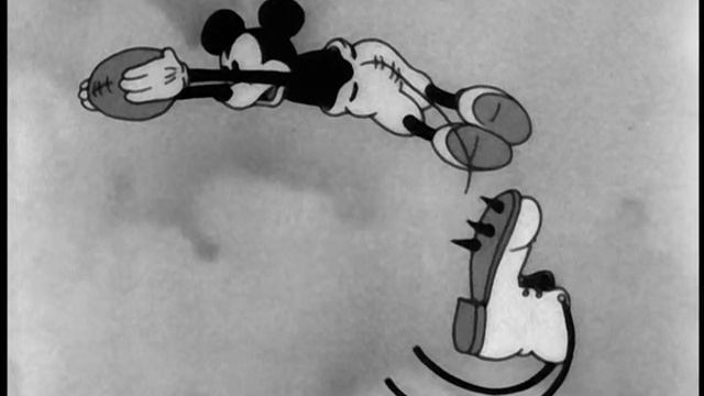 Черно-белый Микки Маус 19.Touchdown.Mickey.1932
