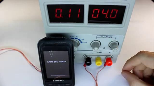 Samsung C3300K. Тест на превышение напряжения зарядки271